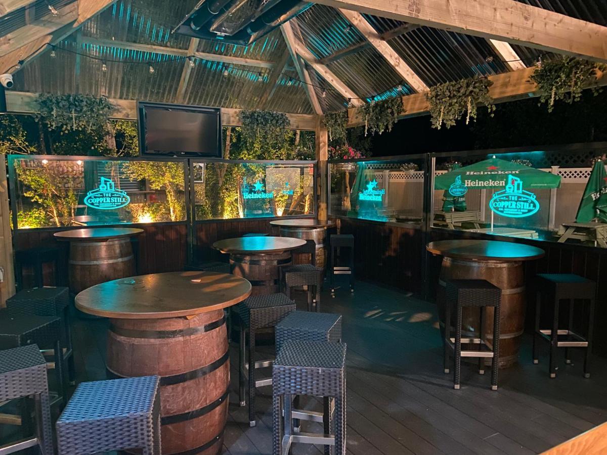 The Copper Still Bar Restaurant & Boutique Rooms Dromod Экстерьер фото